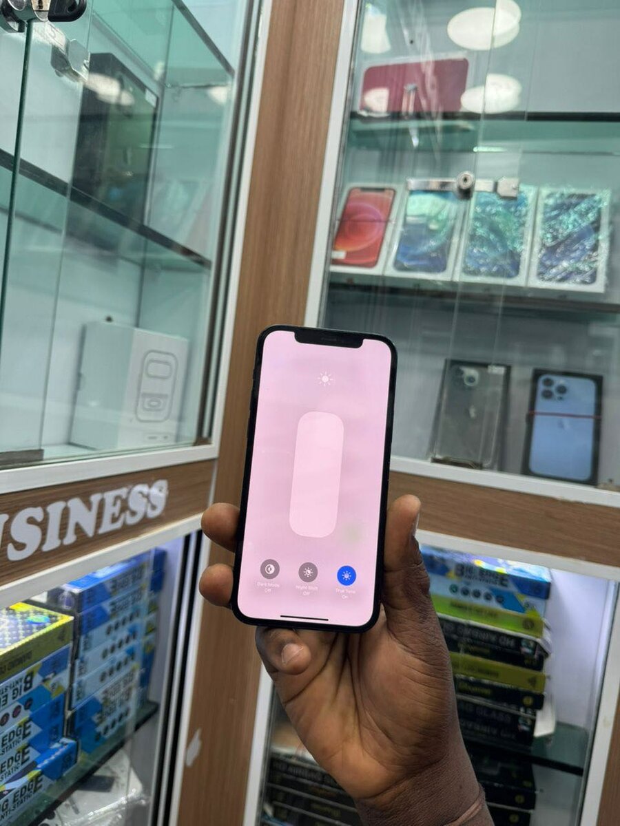 12 simple 128giga jamais démon