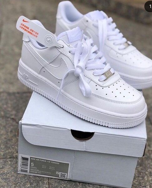 NIKE AIR FORCE BLANCHE