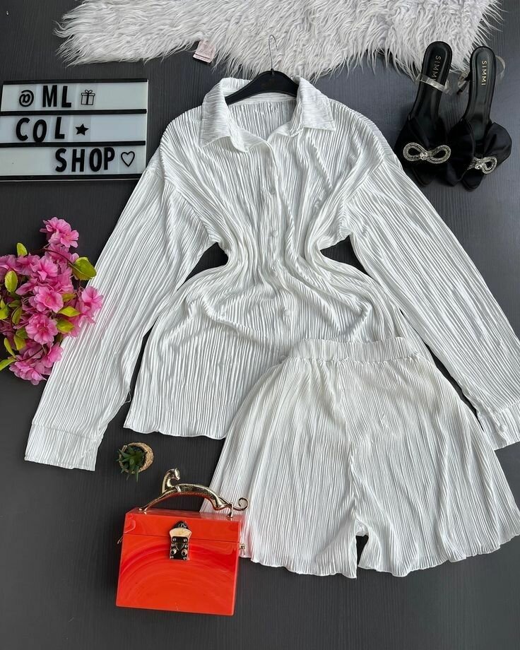 Women's outwear + slippers + ladies bag