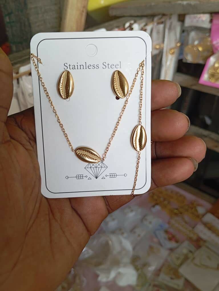 Bijoux coquillage en acier inoxydable