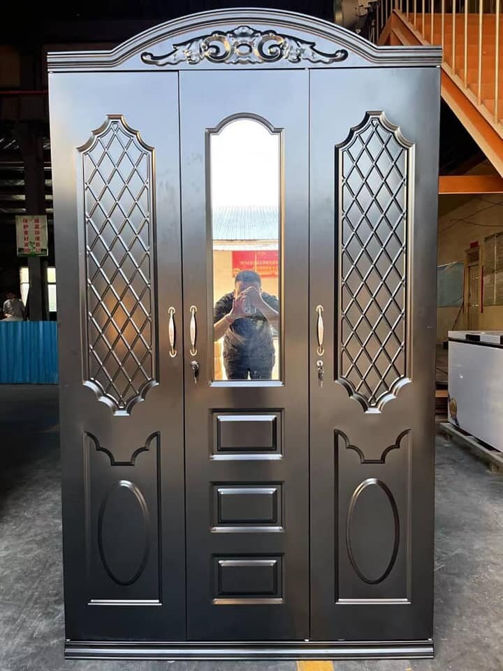 Metal wardrobe