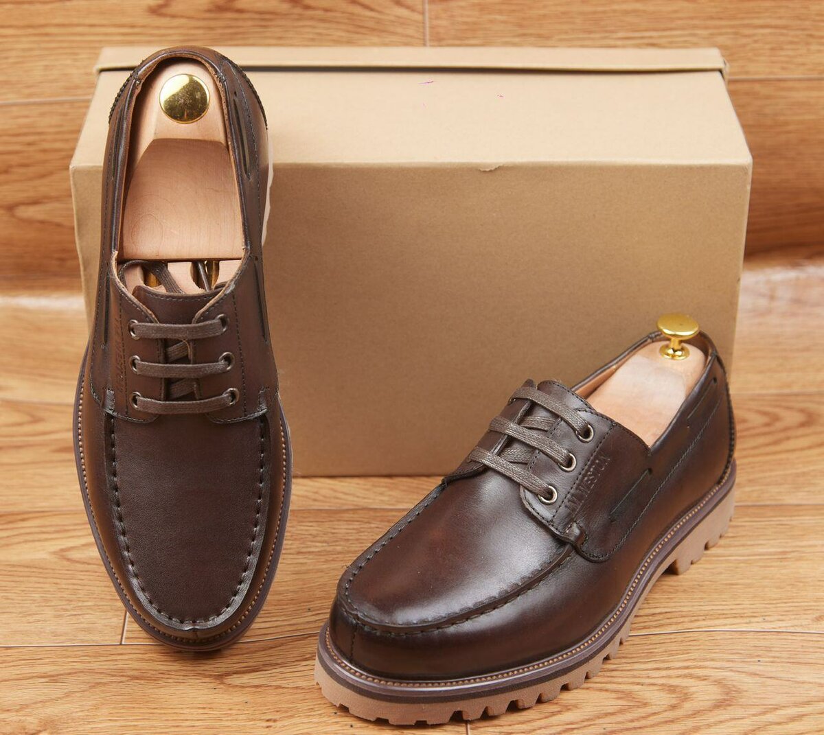 Chaussures en cuir élégantes