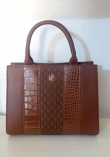 Sac à main en cuir élégant