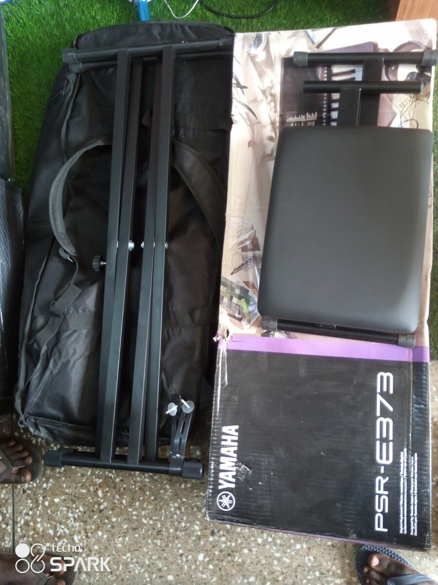 PSR-E473 Yamaha keyboard