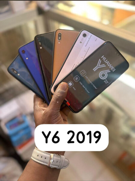 Huawei Y6 2019 Smartphone