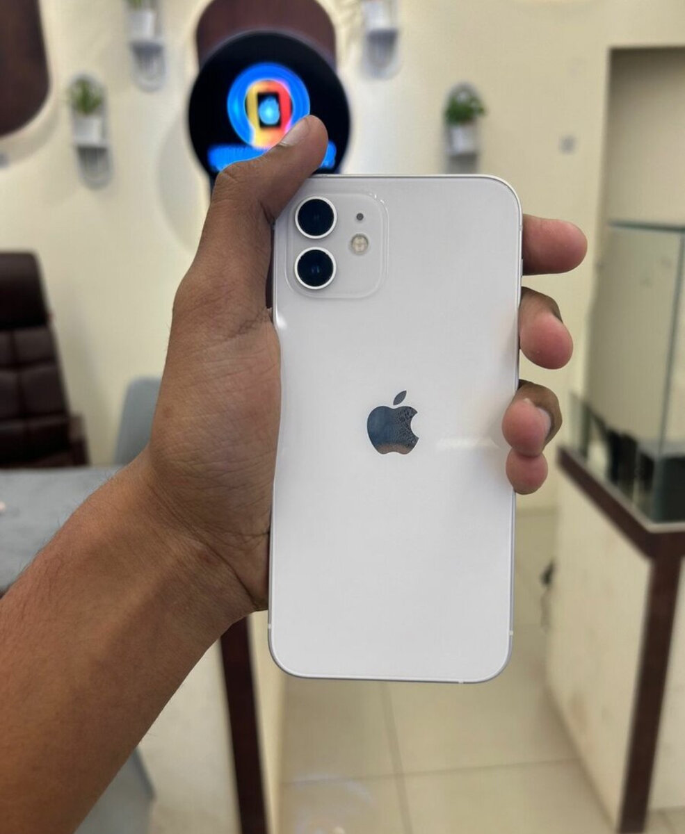 iPhone 12 Blanc 64 Go