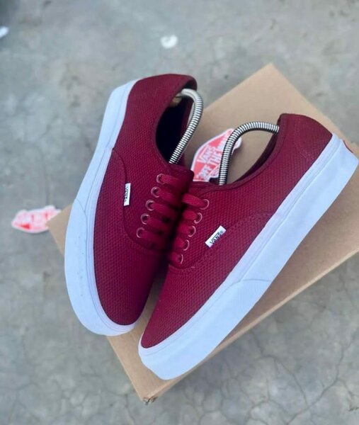 Van's