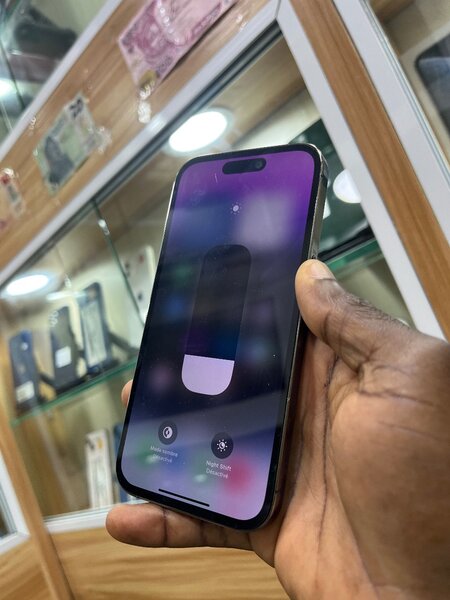 iPhone 14 pro 256giga 2 SIM