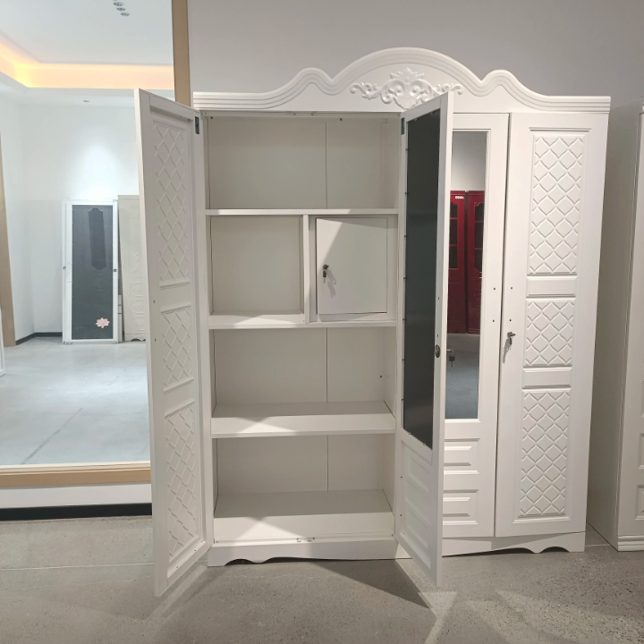 Armoire blanche élégante miroir