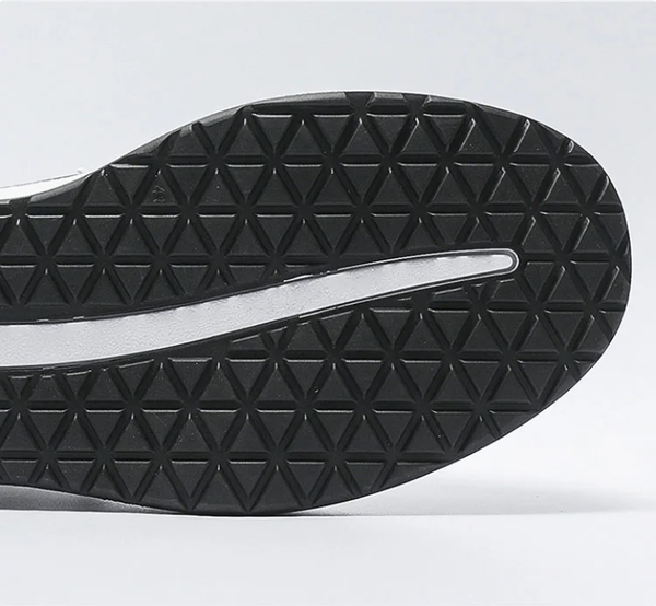 Baskets légères modernes