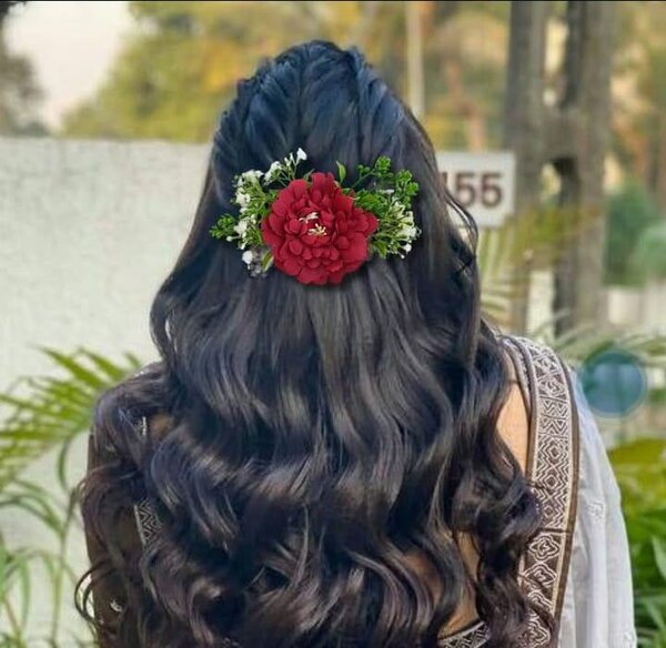 Flower jewellery