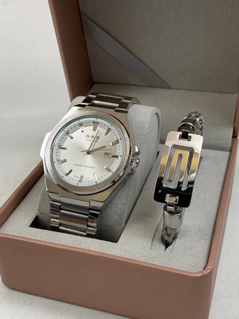 Watch and bracelet set