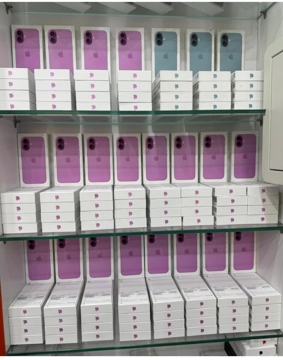 iPhone 16