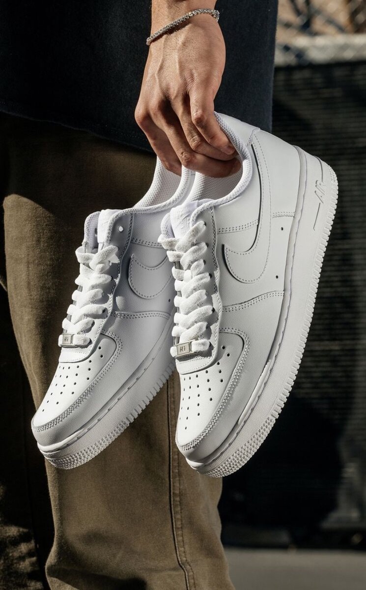 Airforce1 sneaker