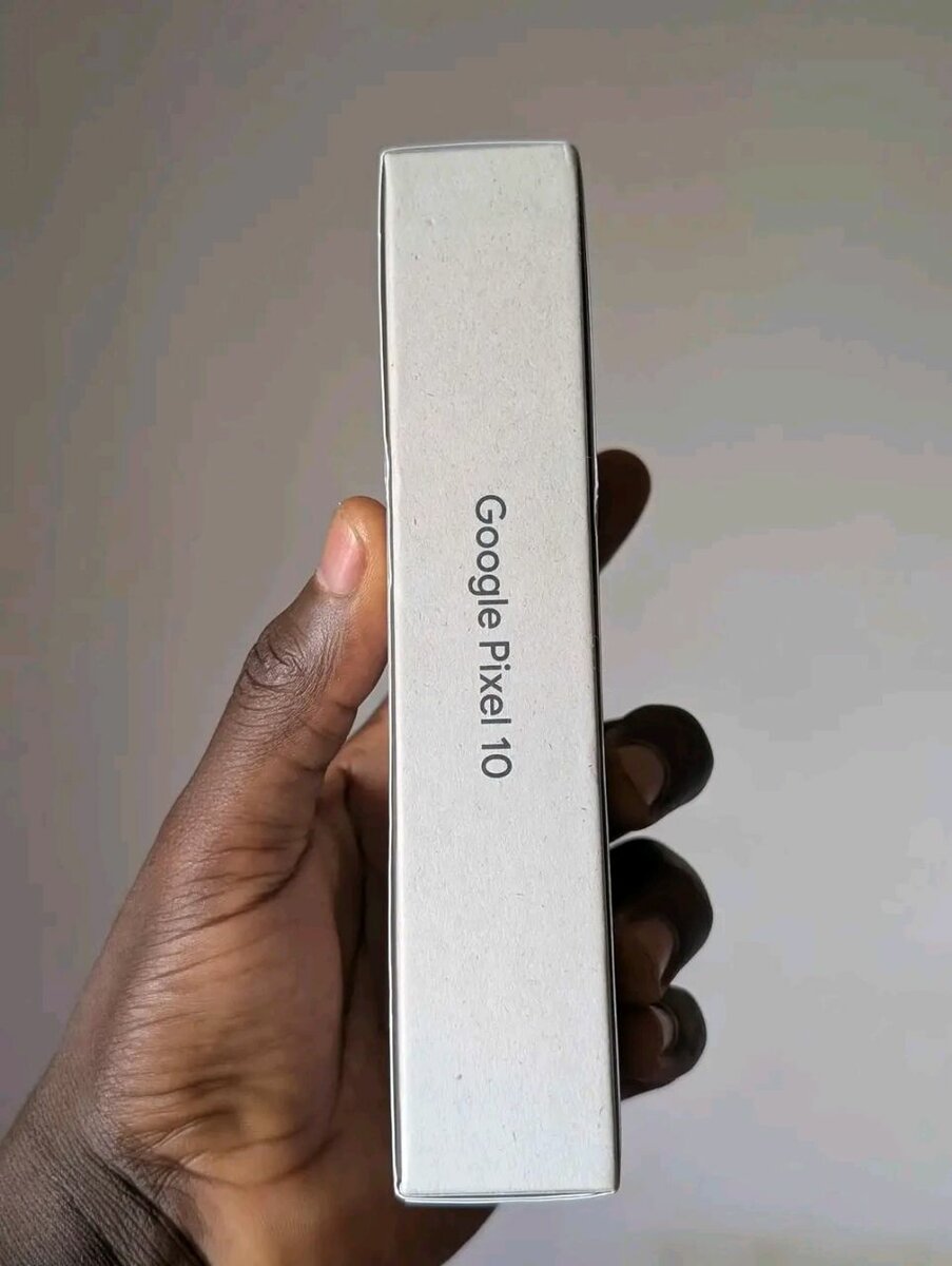 Google Pixel 10 Smartphone