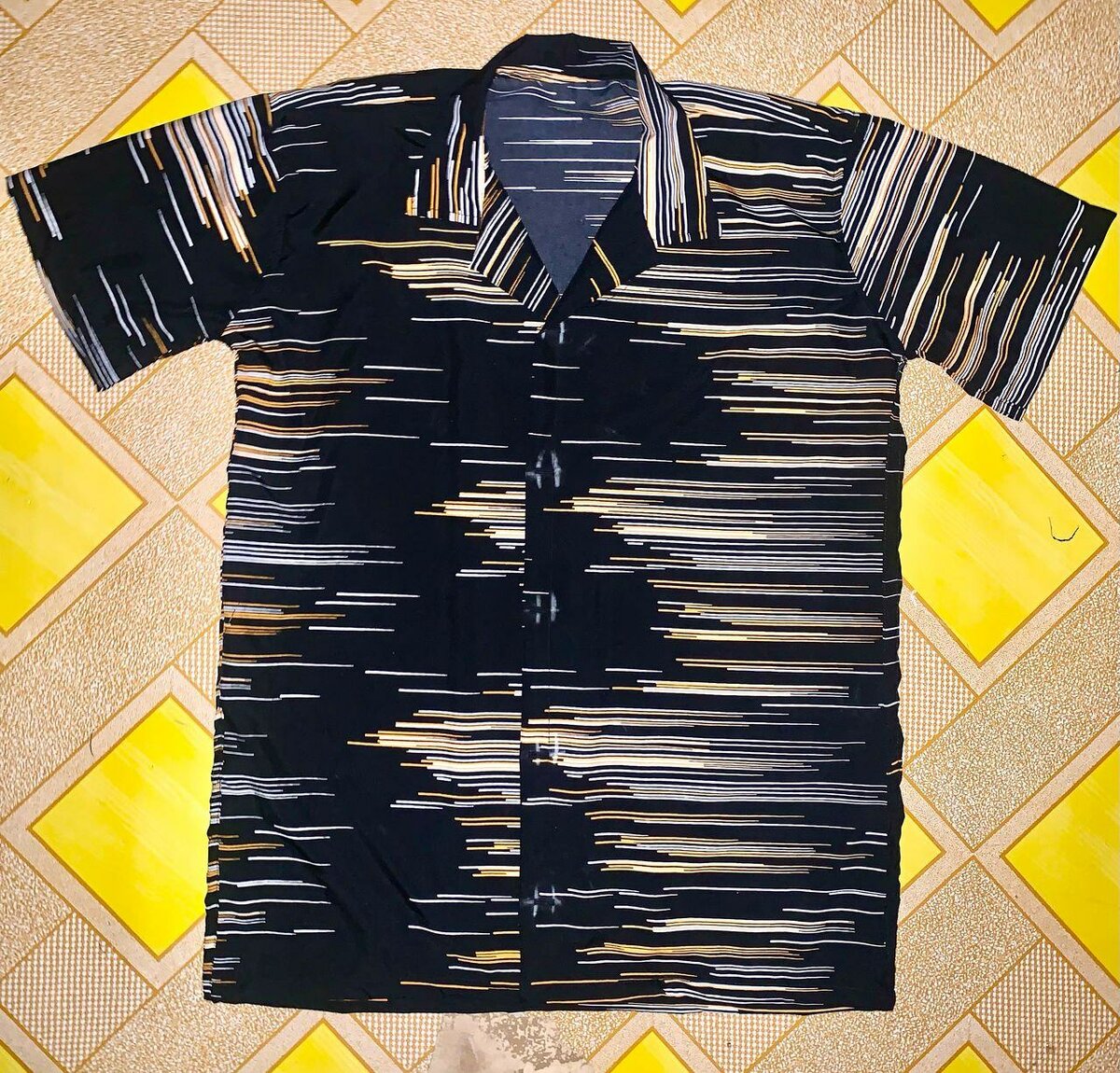 Chemises à motif coloré