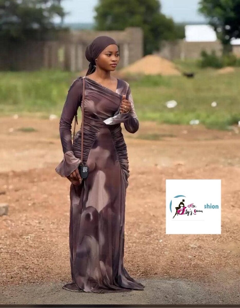 Robe élégante à franges