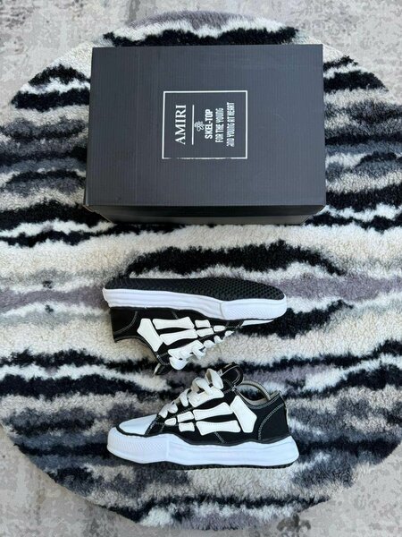 Maison Mihara YASUHIRO x AMIRI