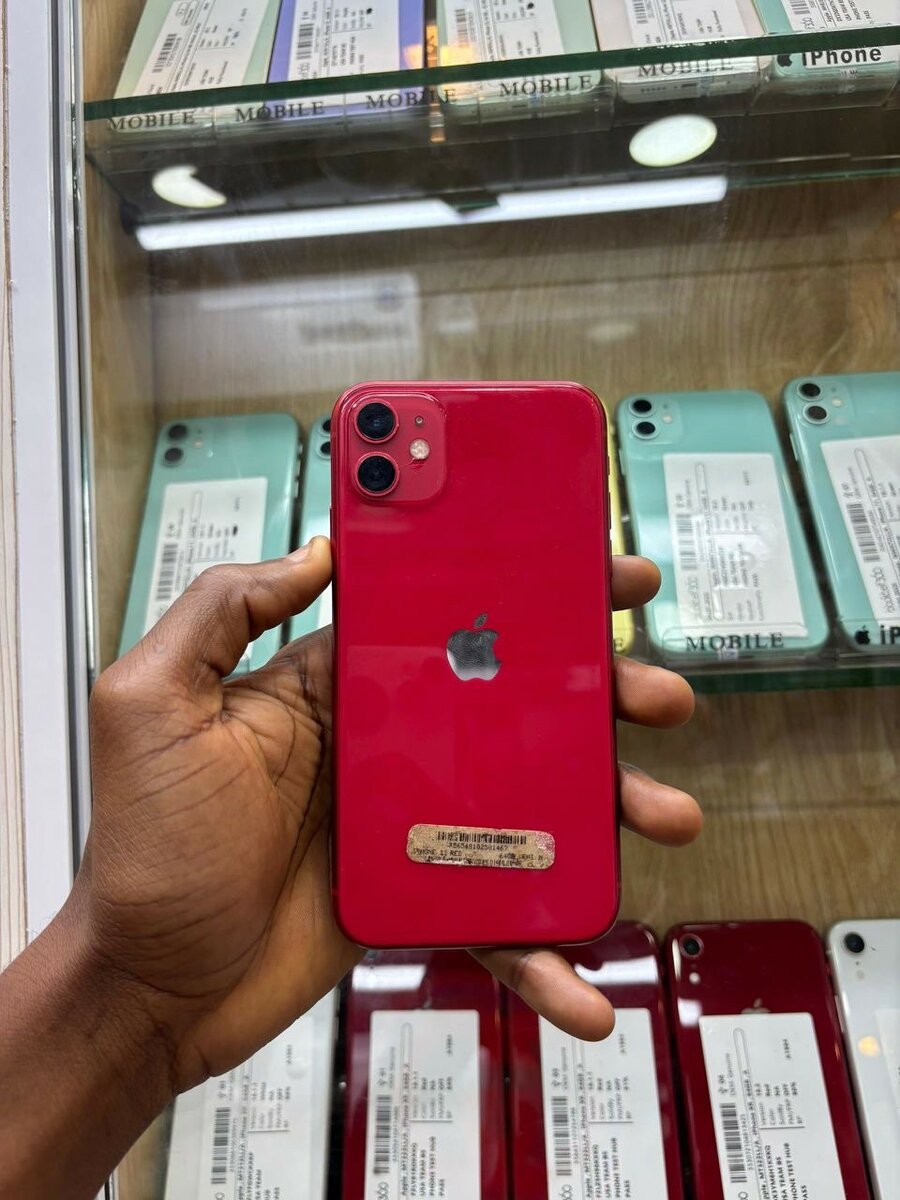 iPhone 11 64go quasi neuf