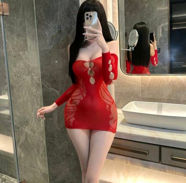 Robe rouge sexy