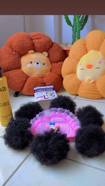 Postiche mignon pour bébé