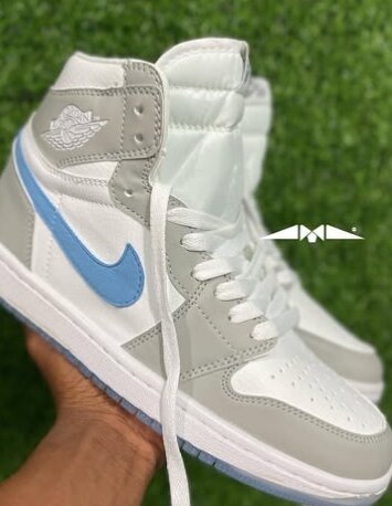 Nike sneakers Jordan 1 grey
