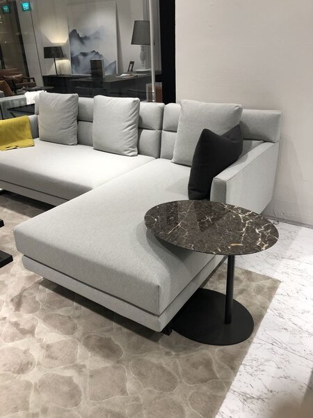 Canapé d'angle moderne gris