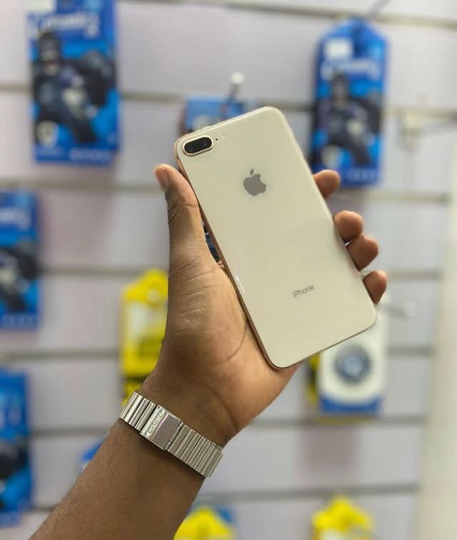 BRAND NEW IPHONE 🍏 pro 