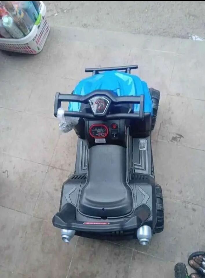 Voiture électrique enfant 6V