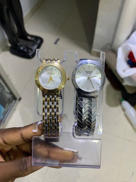 Montre élégante pour hommes