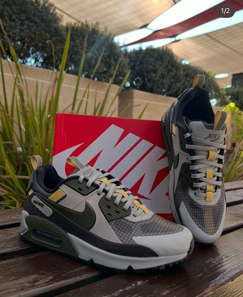 Nike Airmax Sneakers