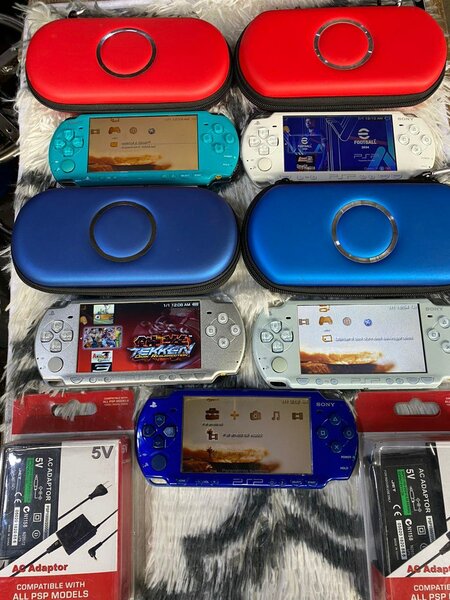 PSP occasion+ 30 jeux installés -