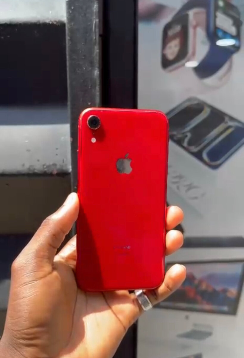 iPhone XR 64gb