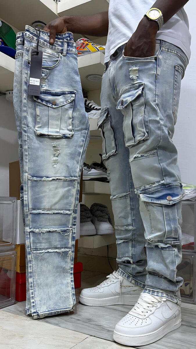 Jeans déchirés tendance