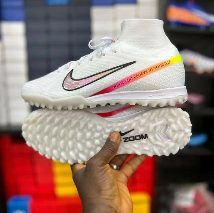 Nike astroturf boots