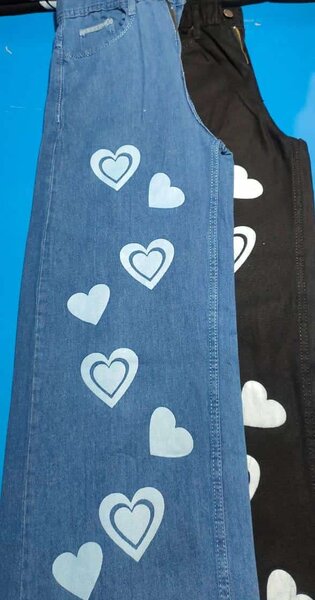 Printed jeans