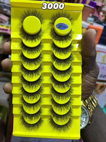 Voluminous False Eyelashes Set