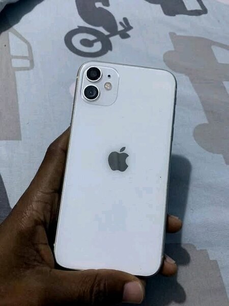 iPhone 12 blanc