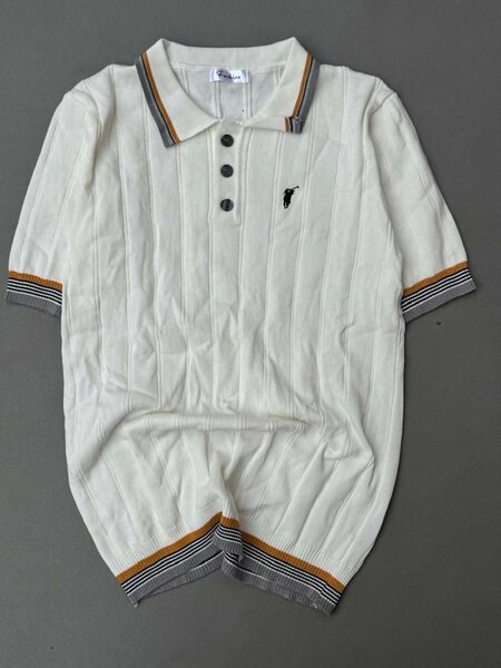 T-shirt polo en tricot élégant