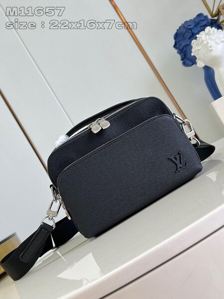 Sac bandoulière Louis Vuitton