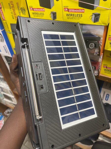 Enceinte sans fil solaire JSJZ