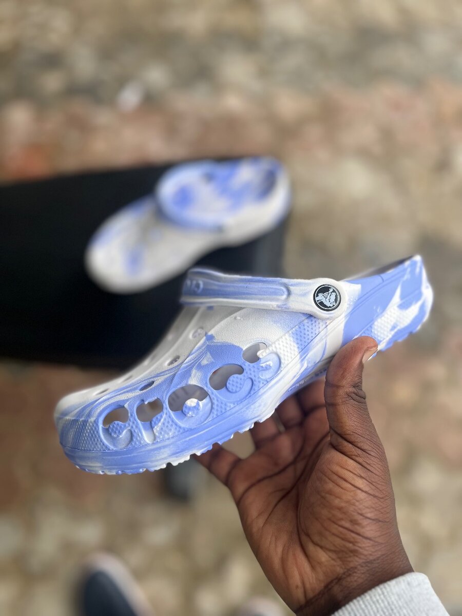 BAYA MARBLE CROCS