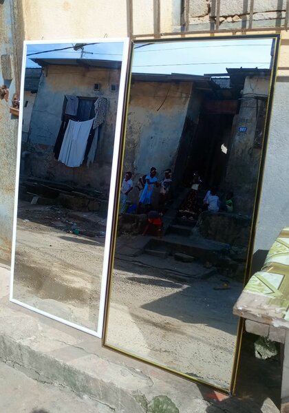 Grand Miroir en Pied