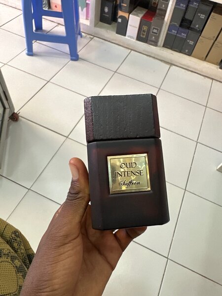 Parfum Oud Intense Safran