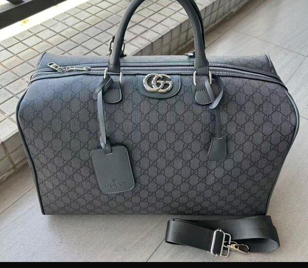 Sac de voyage élégant en cuir