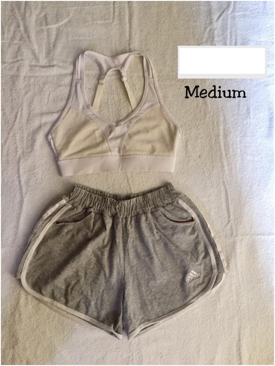 Salaula crop tops and tops