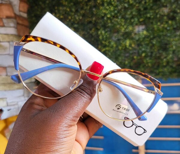 Lunettes anti-lumière bleue