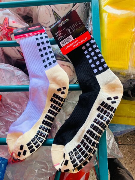 GRIP SOCKS