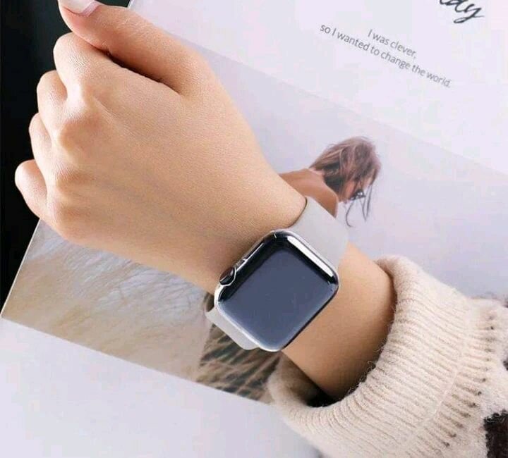 MONTRE CONNECTÉE D20