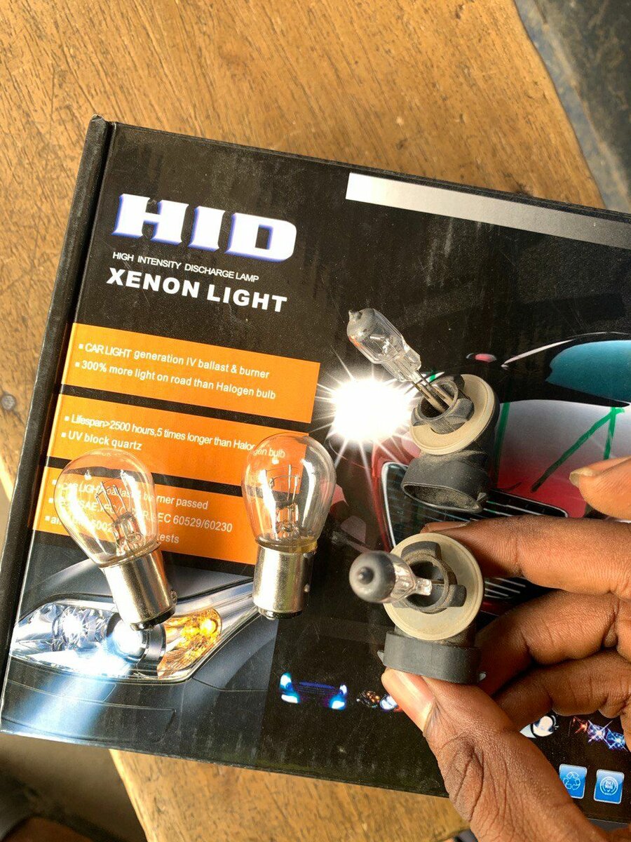 Fog Lights Bulbs for cars available